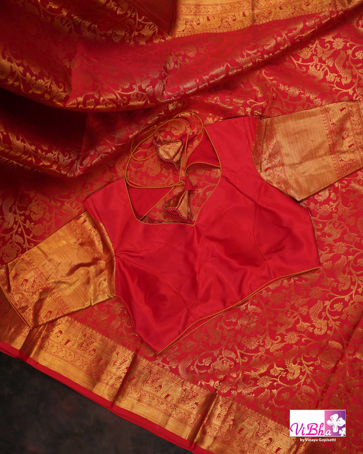 Red Vanasi