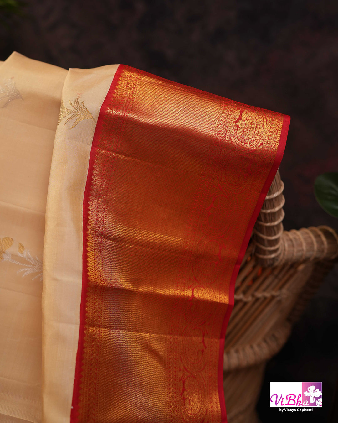 White Red Korvai