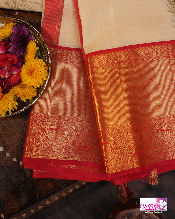 White Red Korvai