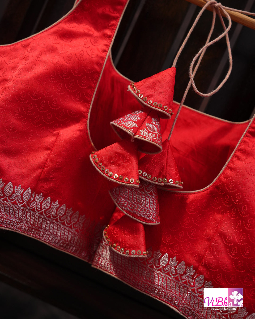 Red small butta Marshu Silk