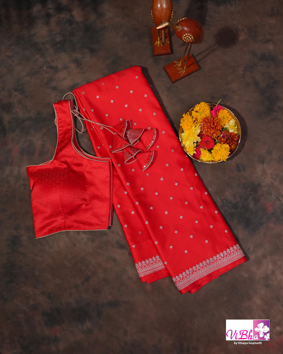 Red small butta Marshu Silk