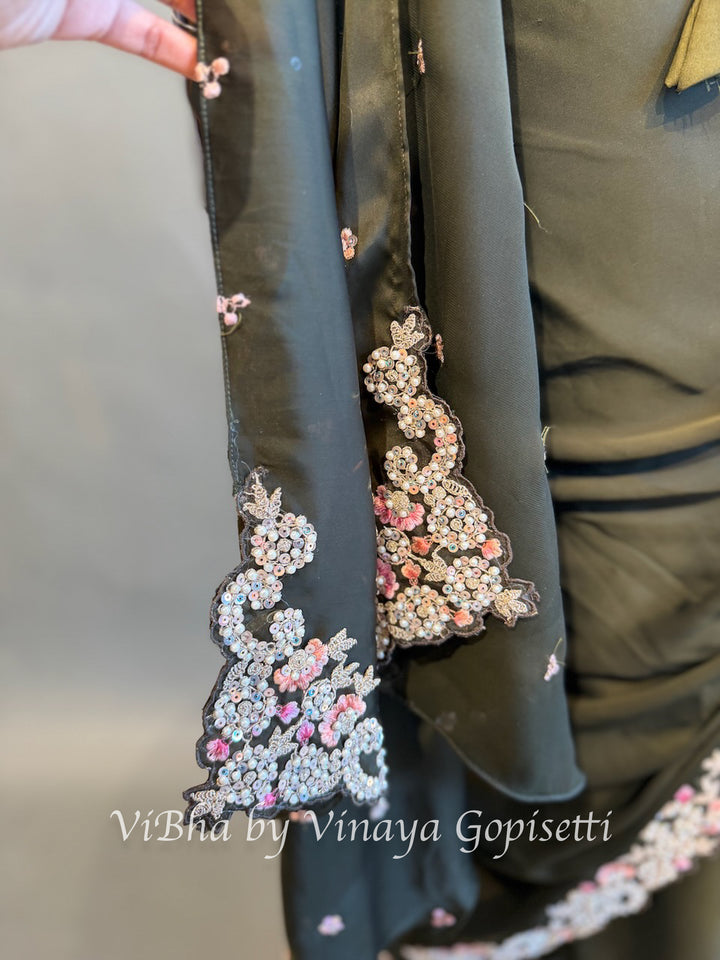 Dark Mehendi green Pre draped saree and blouse