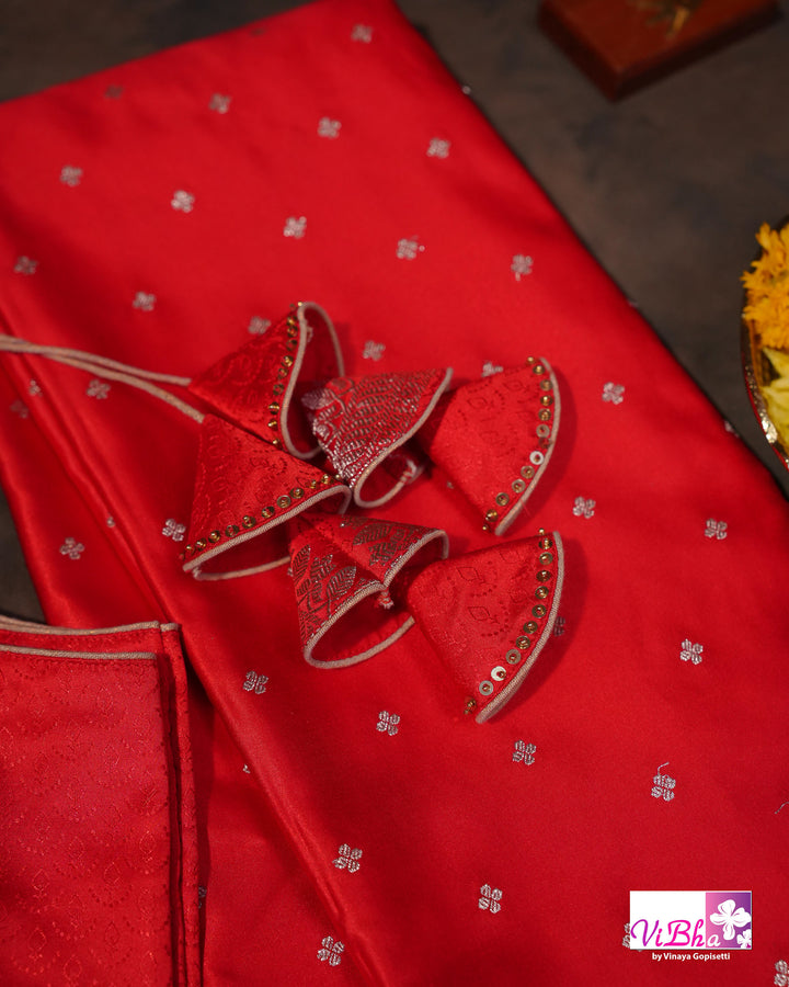 Red small butta Marshu Silk