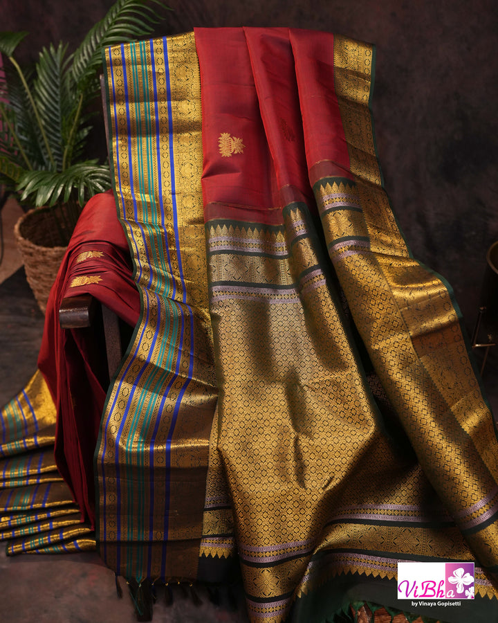 Dark Maroon And Green Kanchi Silk Saree And Blouse