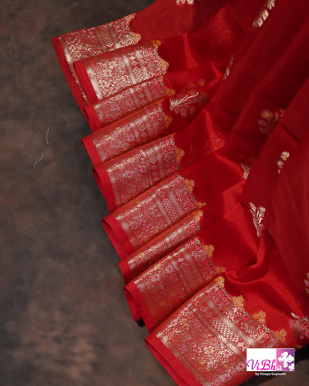 Red Meenakari Cora