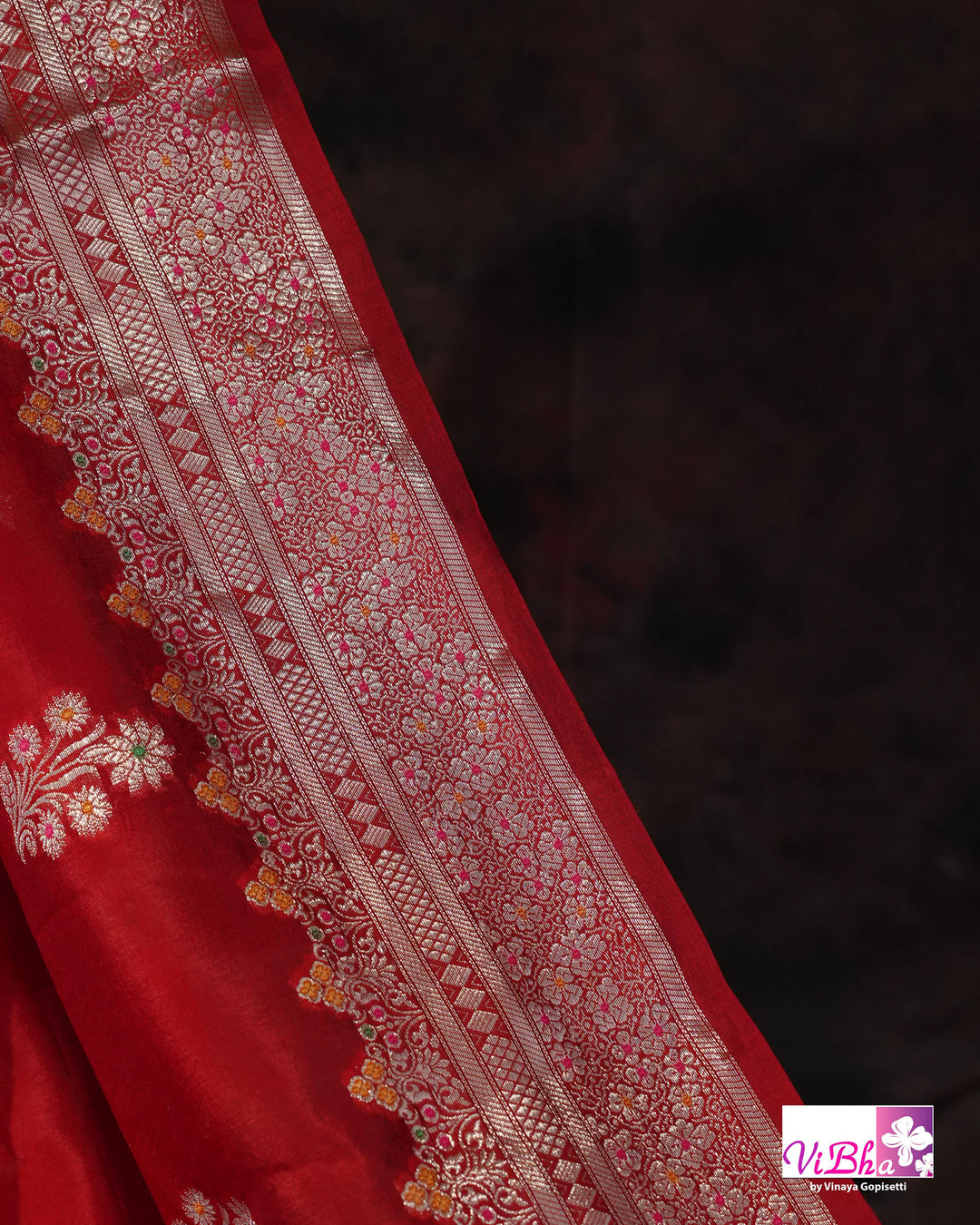 Red Meenakari Cora