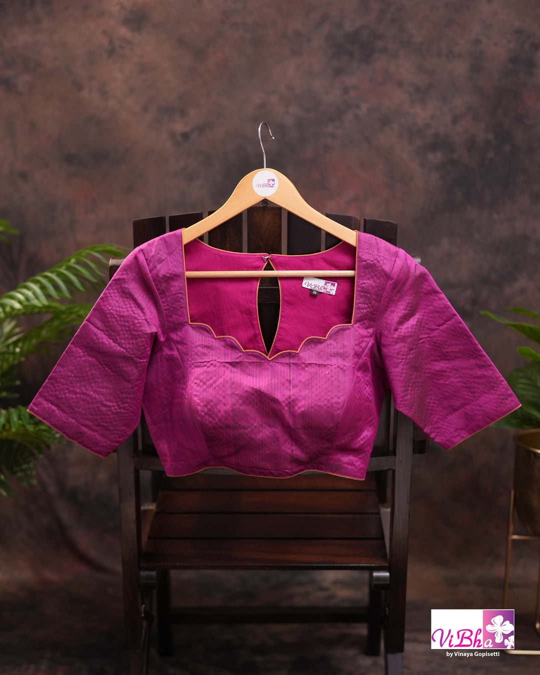Vairoosi Self - Magenta