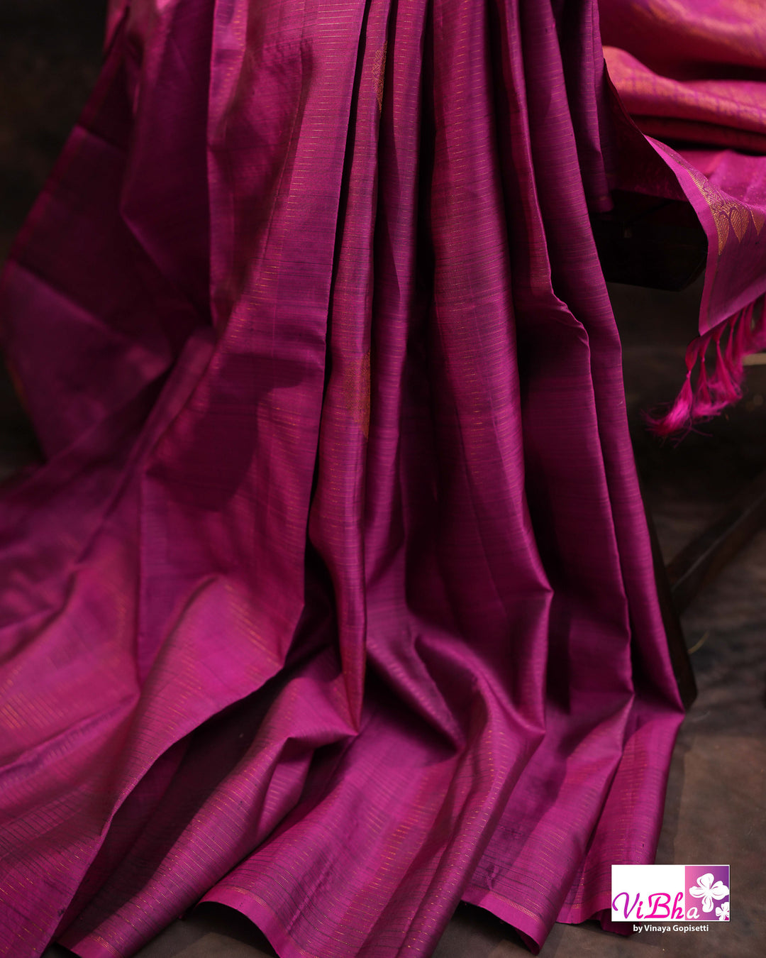 Vairoosi Self - Magenta