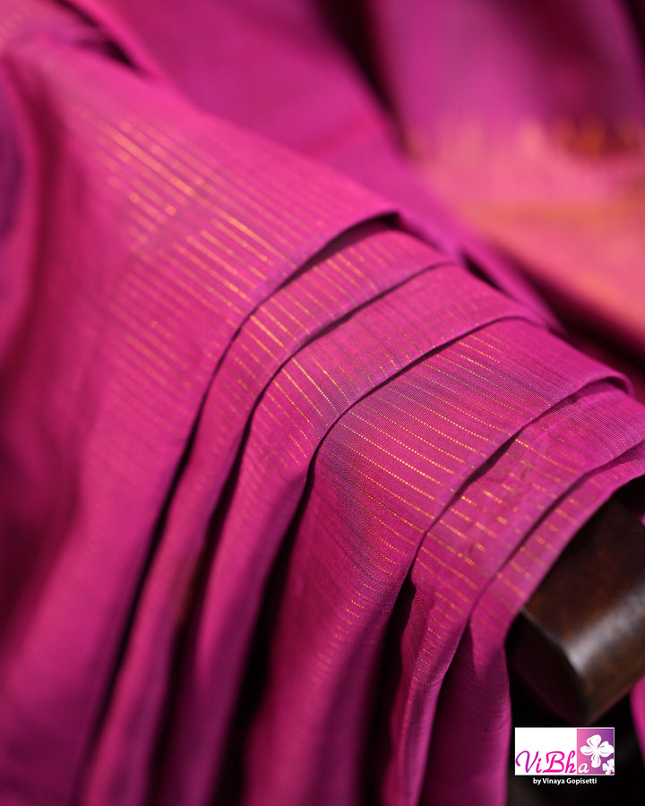 Vairoosi Self - Magenta