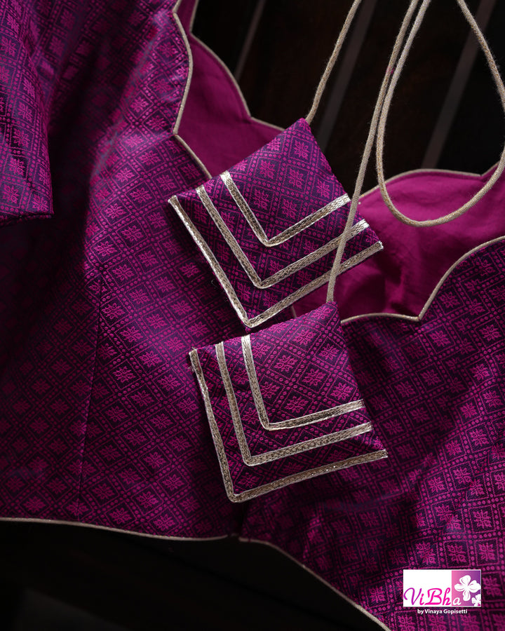 Dual tone purple Jangla Banarasi silk saree