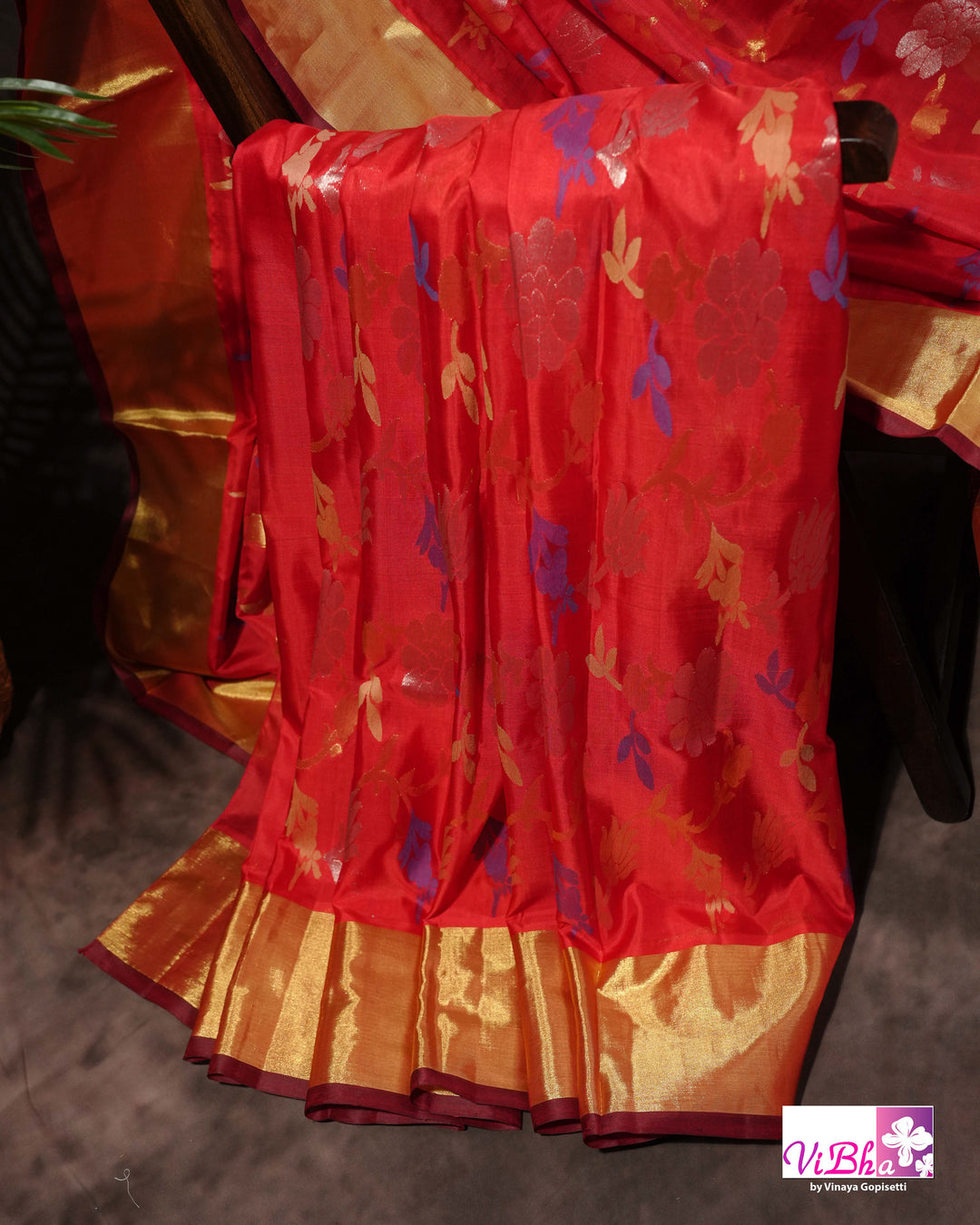 Red kaddi jamdani