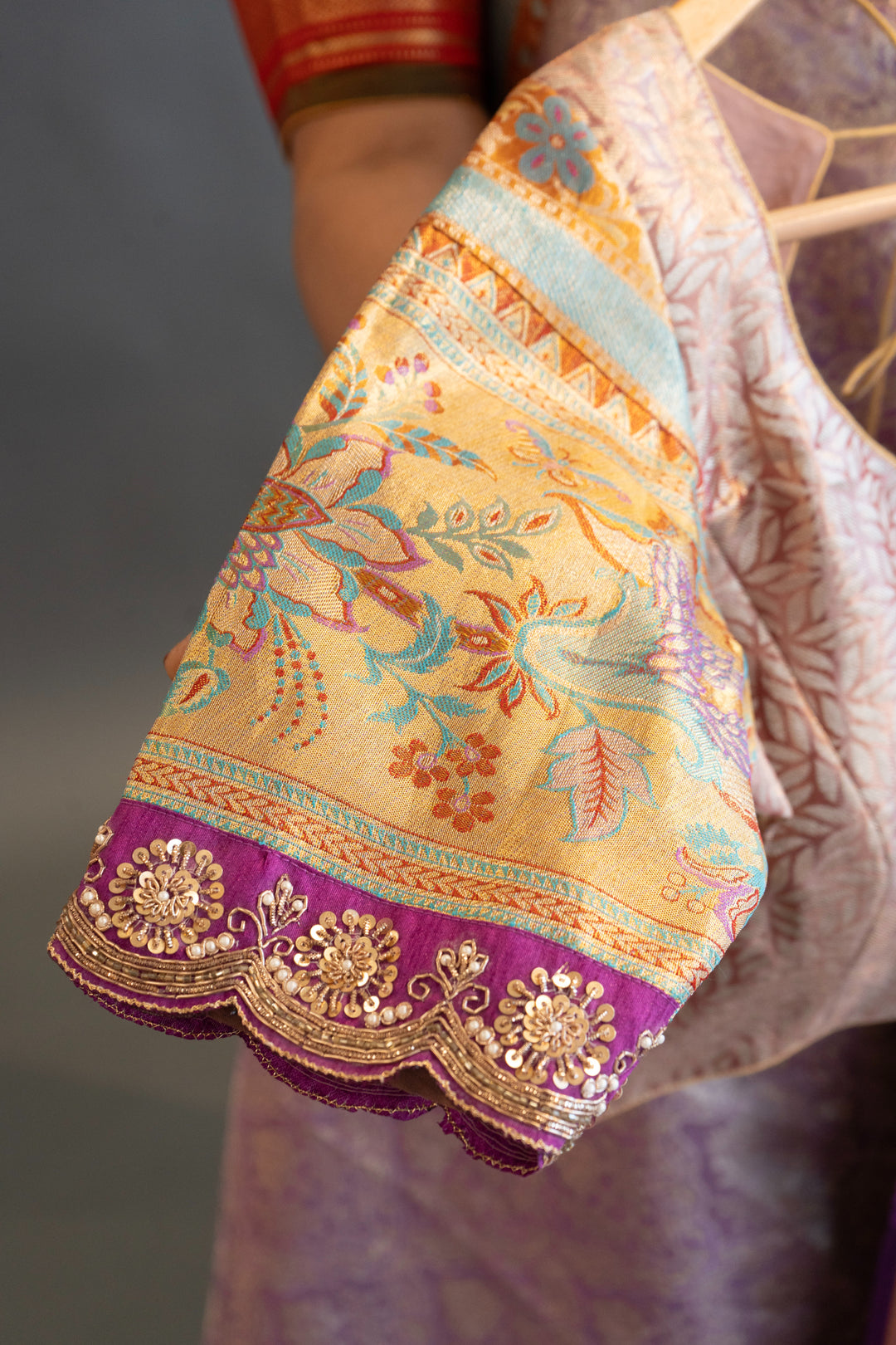 Lavender Kanchi Meenakari Tissue with Embroidered borders Saree and Blouse