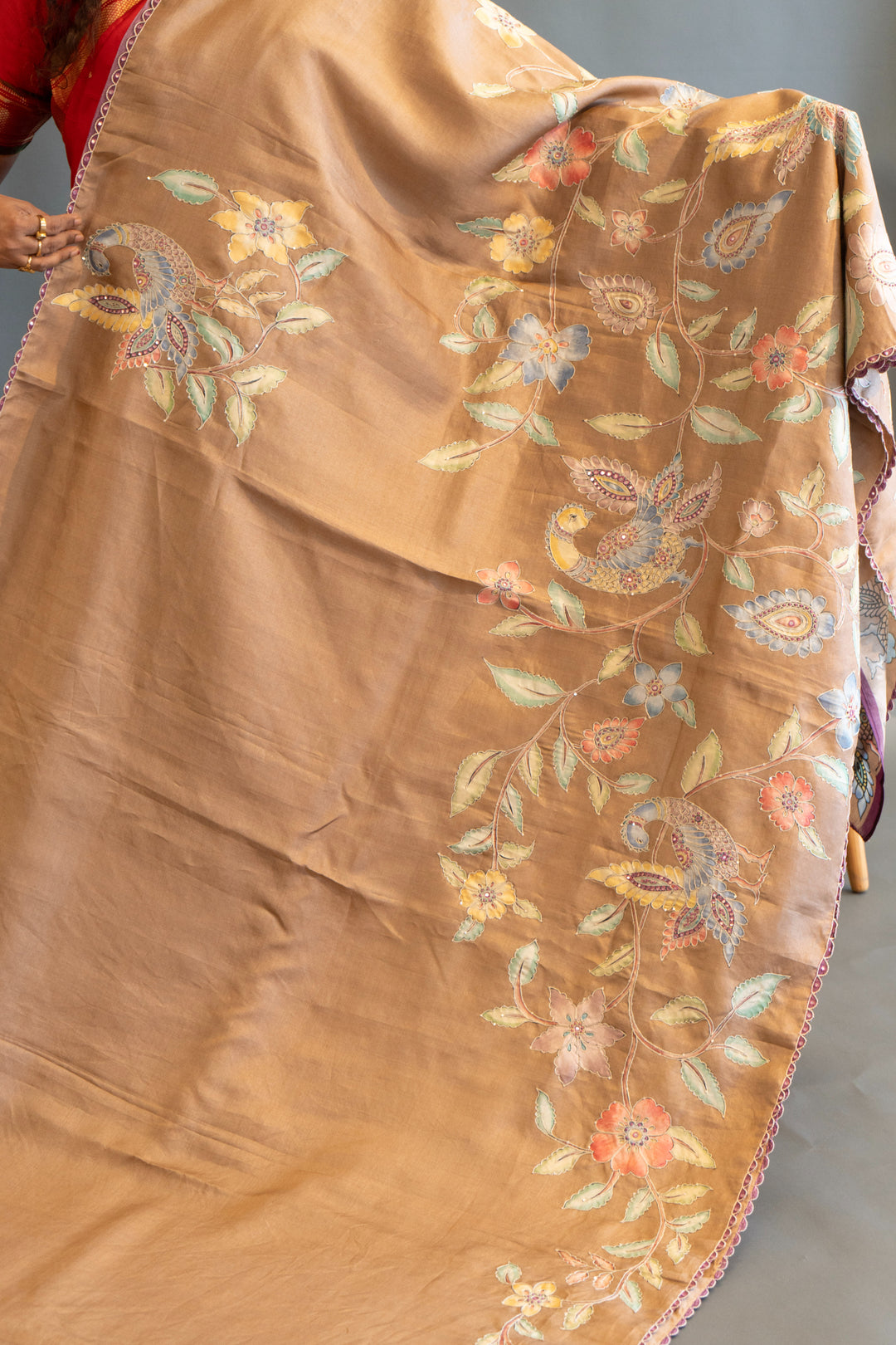 Light Taupe Soft Tussar Silk Saree With Kalamkari Applique Work And Blouse