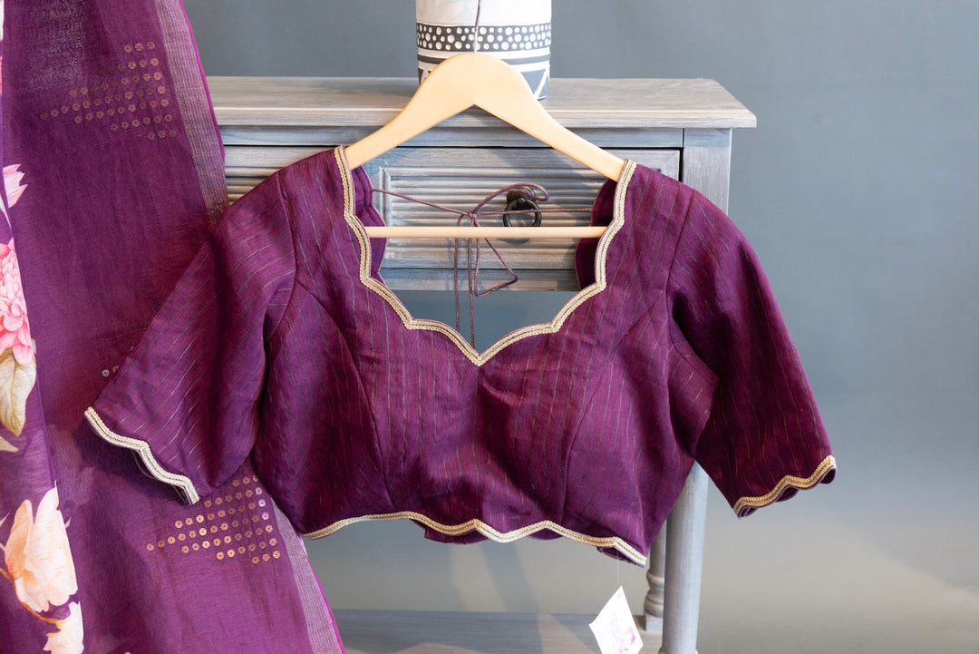 Plum  Floral Print Jute Tussar Silk Saree And Blouse