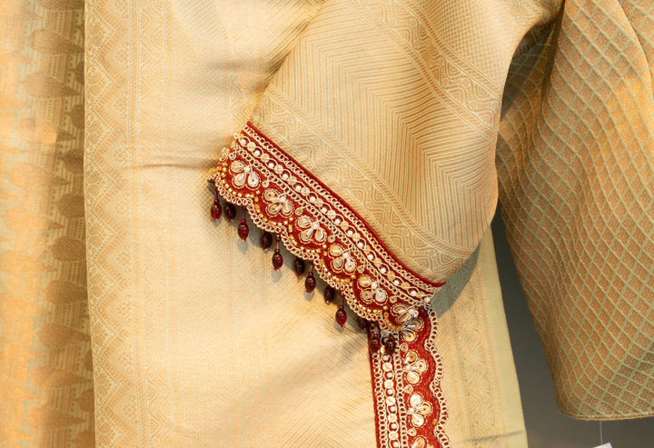 Pastel-Mint Kanchi Silk Saree With Antique-Zari And Deep-Maroon Embroidered Borders And Waist Belt