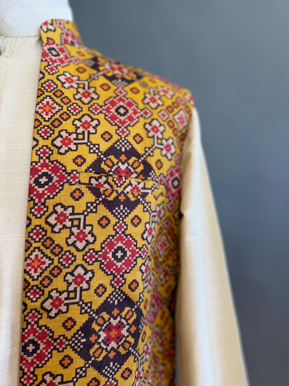 Handloom Long Length Cotton Patola Vest