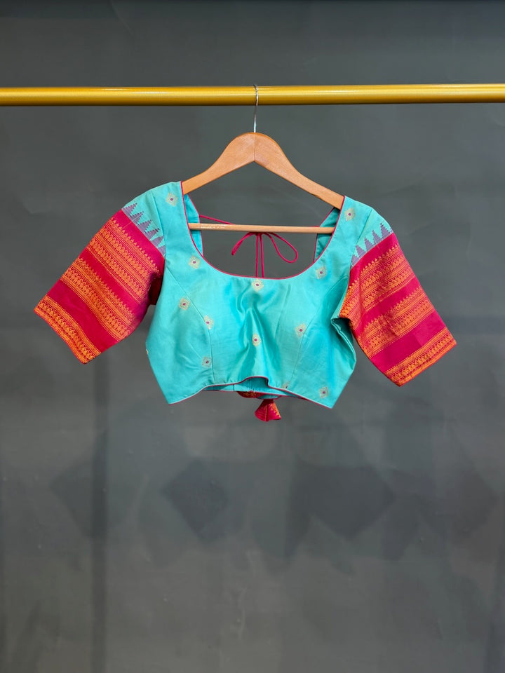 Cyan and Pink Gadwal Handloom-Silk Lehenga