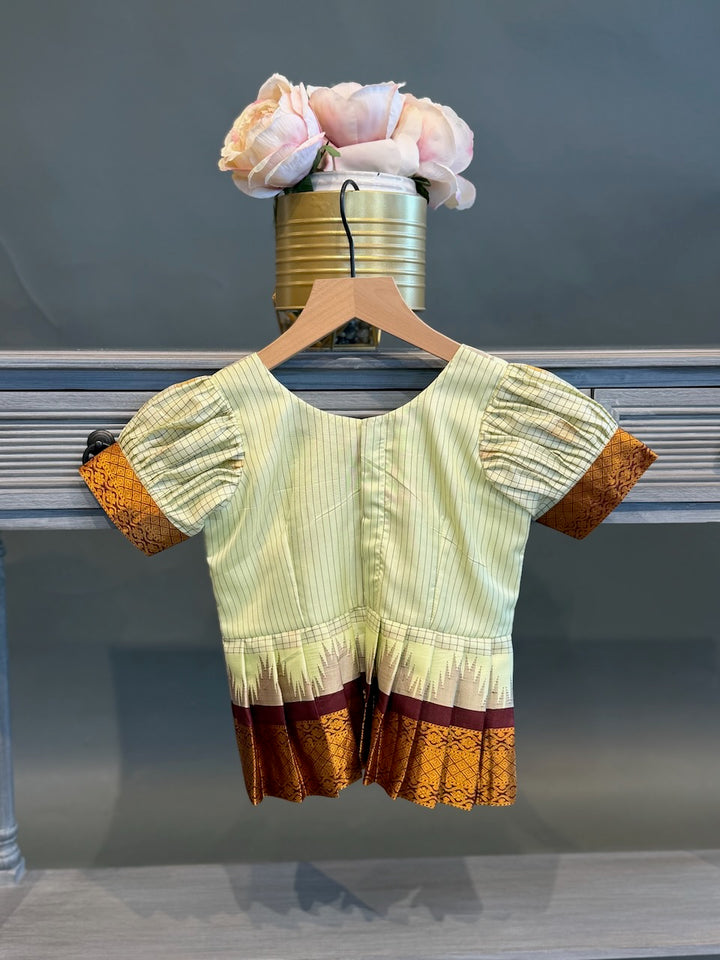 Gadhwal-Kanchi Silk Skirt and Top