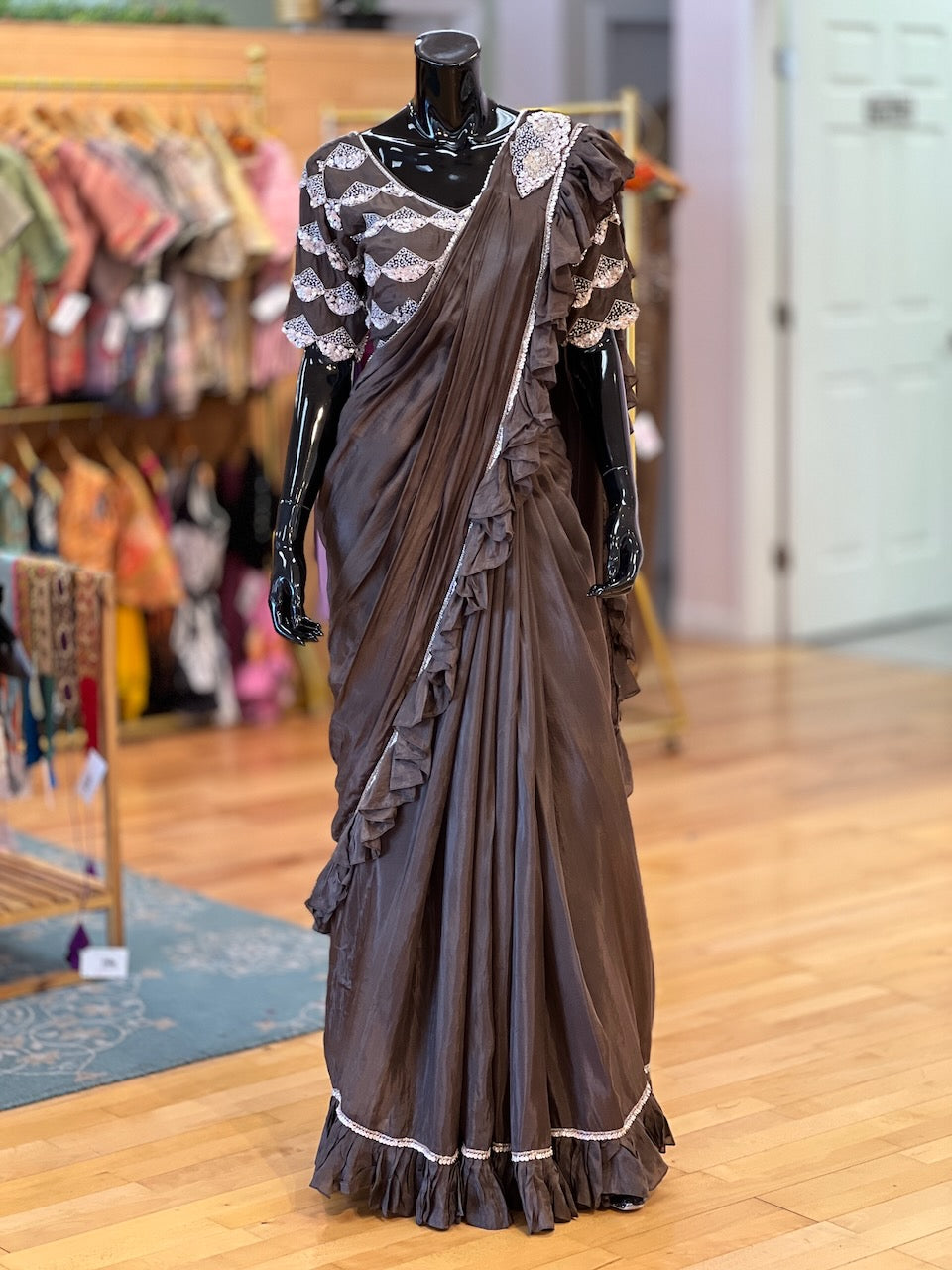 Olive-Brown Saree With Pre-pleated Pallu And Embroidered Blouse With Belt