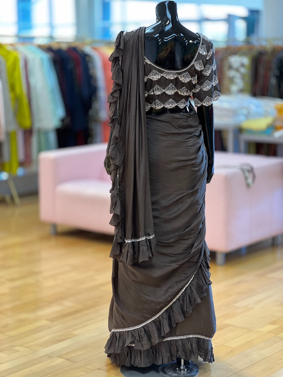 Olive-Brown Saree With Pre-pleated Pallu And Embroidered Blouse With Belt