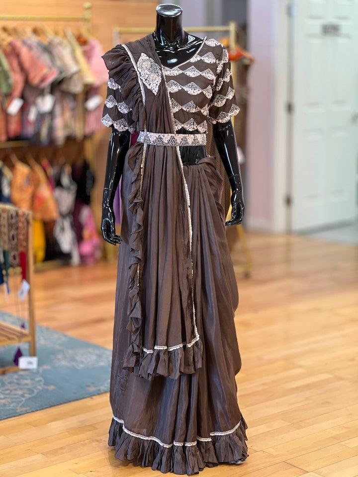 Olive-Brown Saree With Pre-pleated Pallu And Embroidered Blouse With Belt