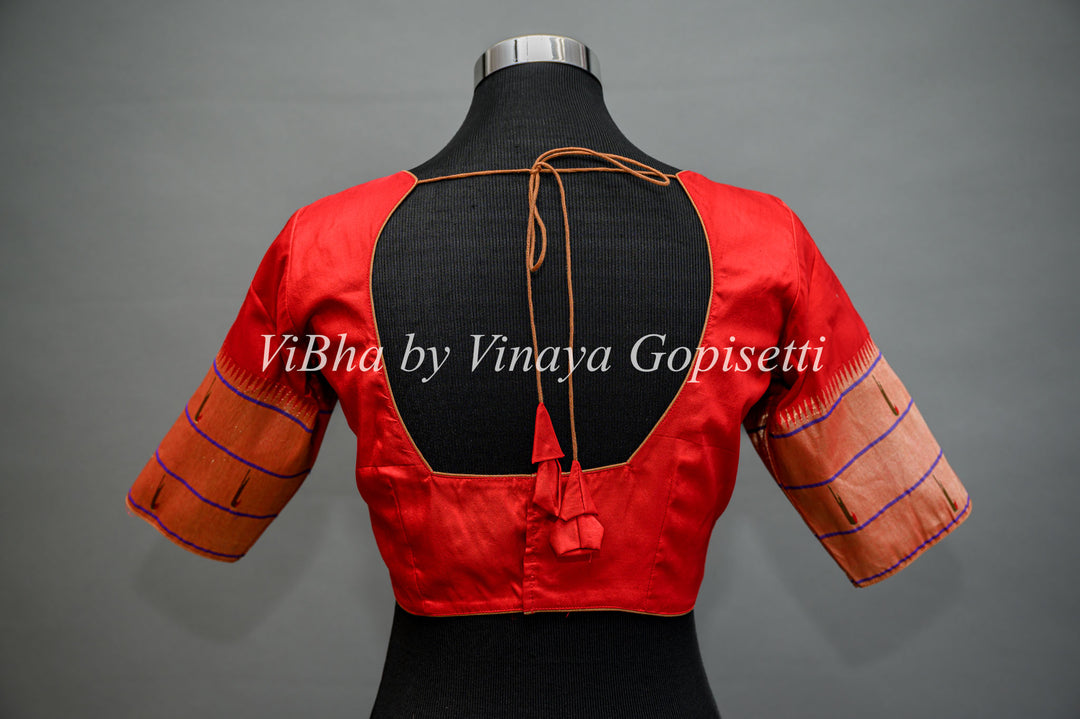 Chilli Red Paithani Silk Saree And Blouse With Triple Muniya and Mor Pallu