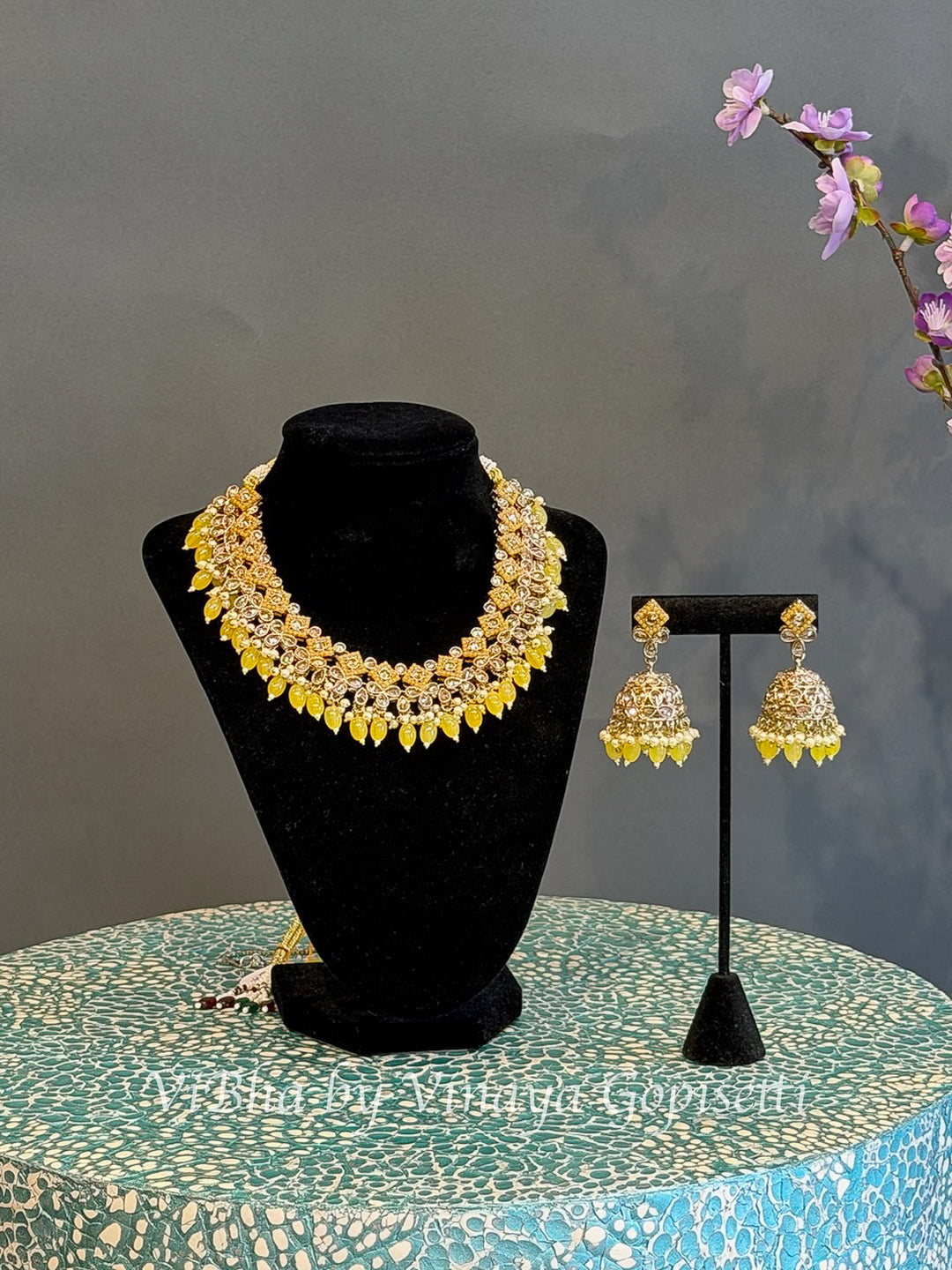 Gold Finish Yellow Bead Necklace Set with Maang Tikka