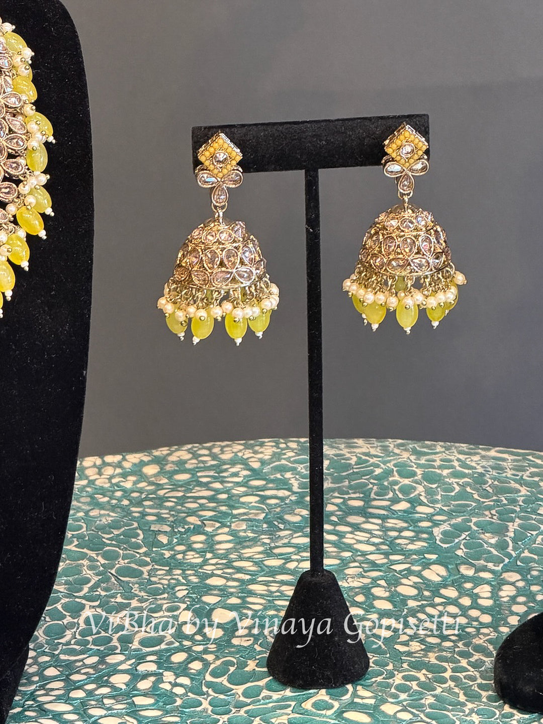 Gold Finish Yellow Bead Necklace Set with Maang Tikka