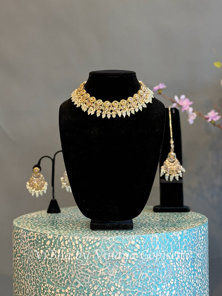 Gold Finish Clear Stone and Pale Yellow Bead Choker Set with Maang Tikka