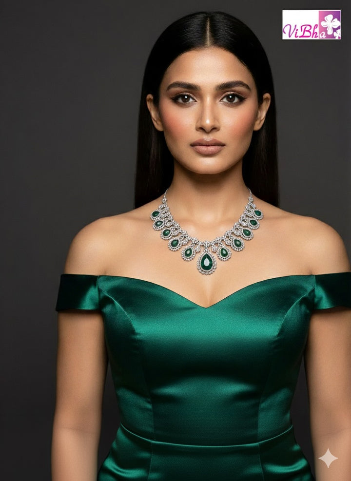 Emerald and AD Necklace Set
