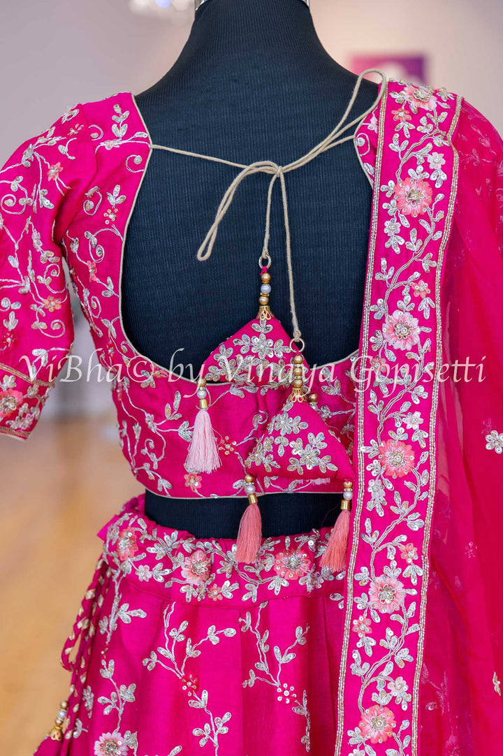 Accessories & Jewelry - Dark Pink Raw Silk Lehenga Blouse With Heavy Resham And Zari Embroidery And Net Dupatta