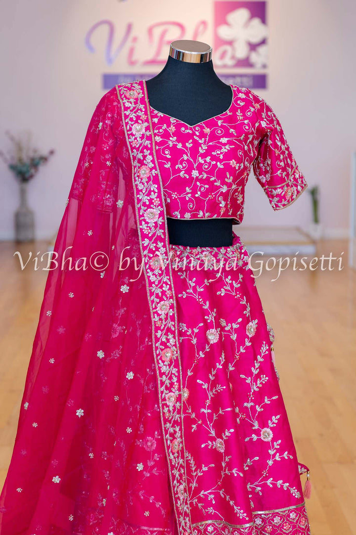 Accessories & Jewelry - Dark Pink Raw Silk Lehenga Blouse With Heavy Resham And Zari Embroidery And Net Dupatta