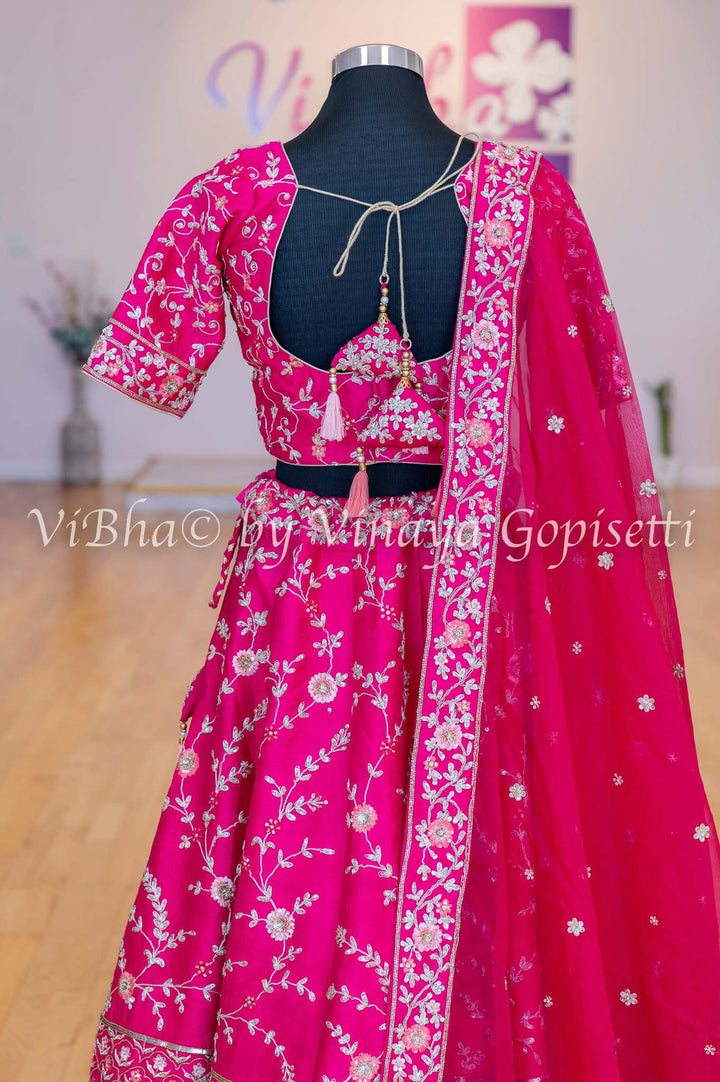 Accessories & Jewelry - Dark Pink Raw Silk Lehenga Blouse With Heavy Resham And Zari Embroidery And Net Dupatta