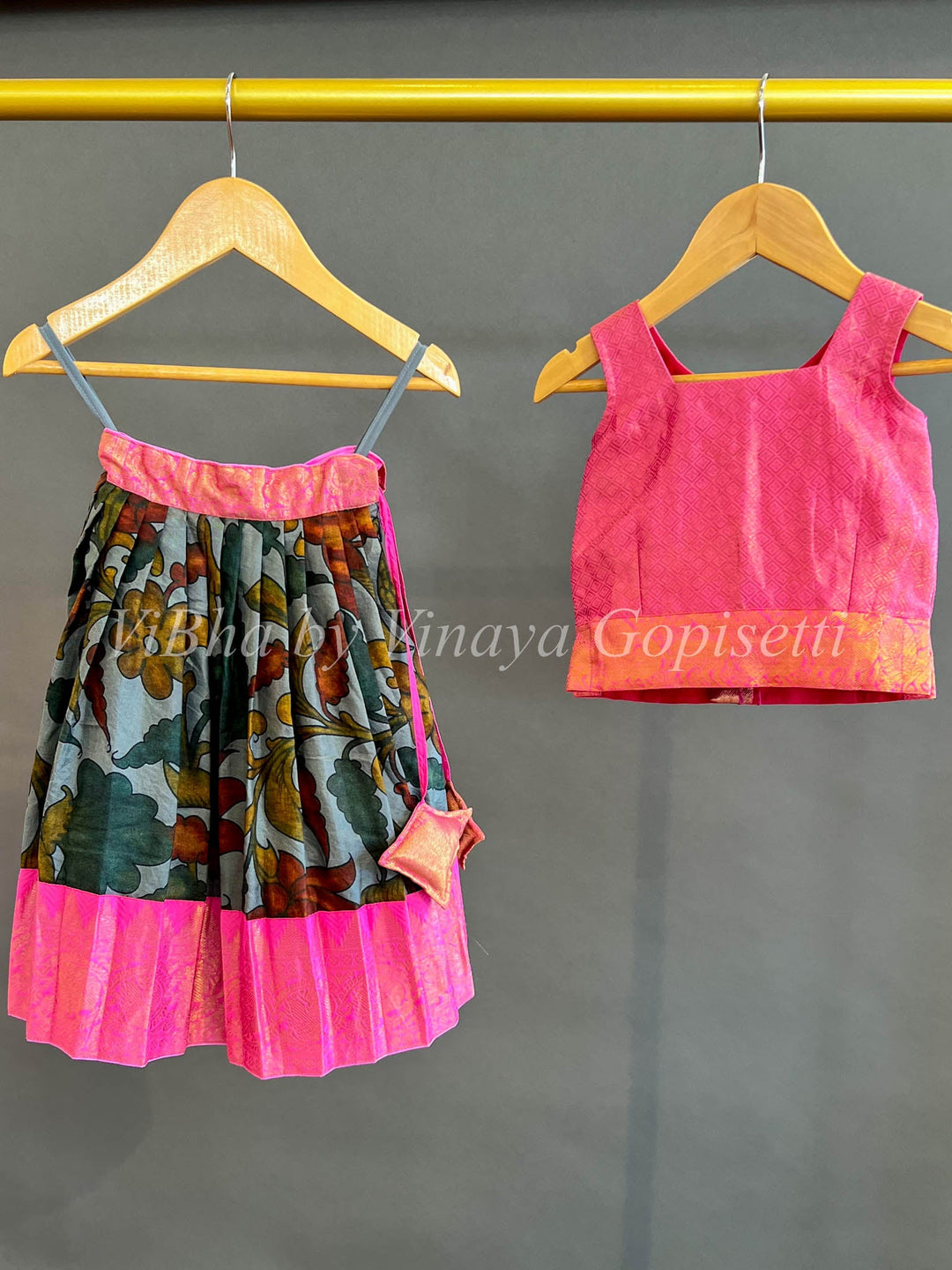 Kids Wear - Grey And Pink Kanchi Pen Kalamkari Skirt And Top