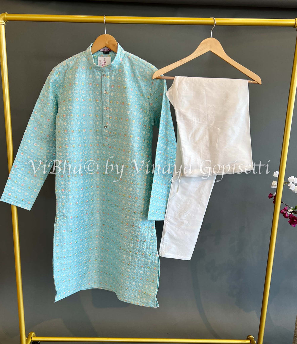 Men's Wear - Blue Floral Thread Embroidered Kurta With Bottom