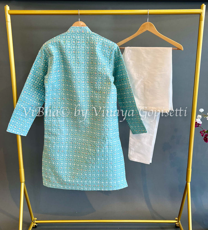 Men's Wear - Blue Floral Thread Embroidered Kurta With Bottom